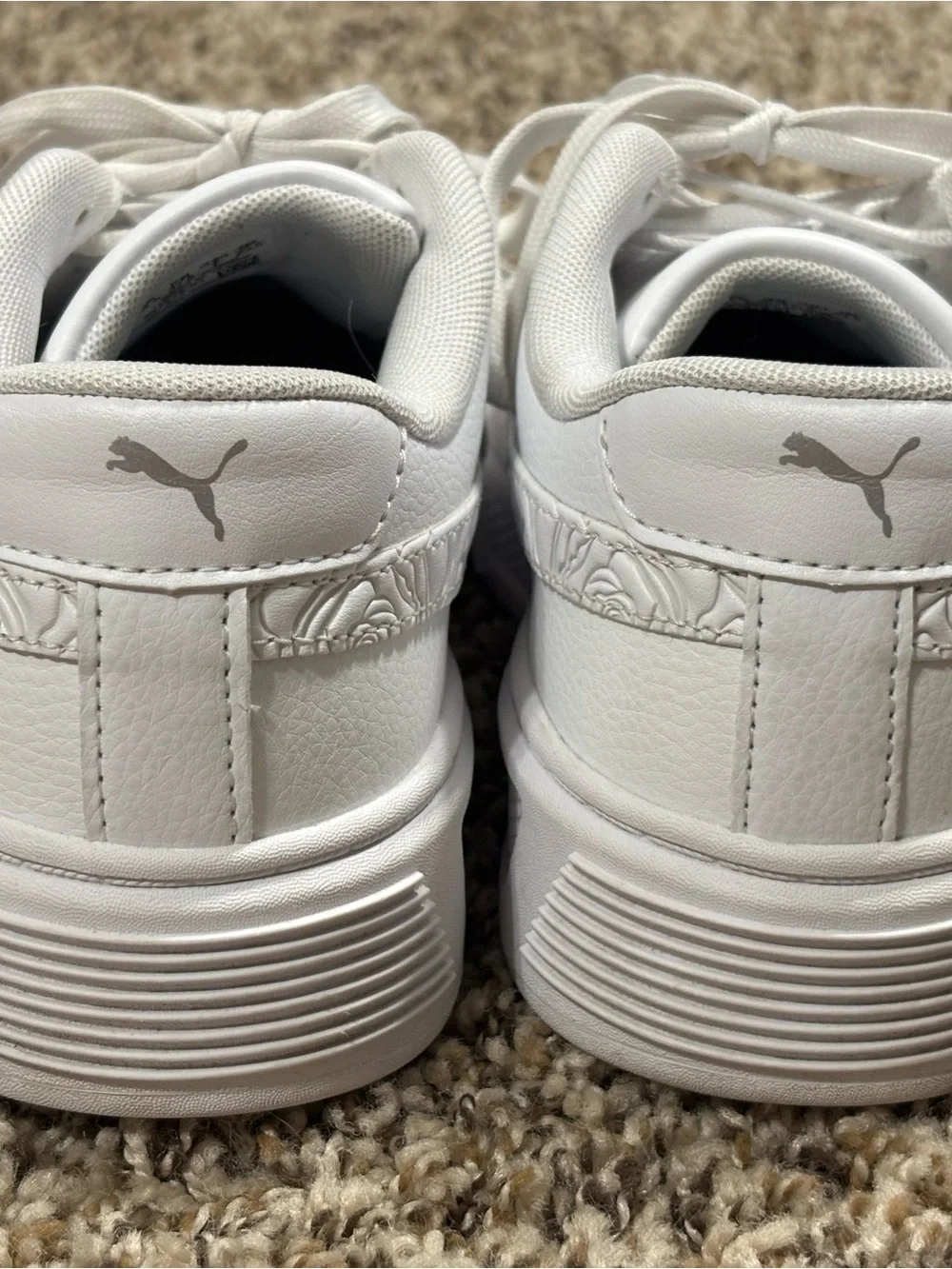 PUMA Smash Platform v3 White Silver Rose Leather Low Top Lace-Up Size 7
